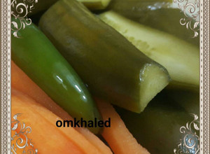 صورة لوصفة مخلل الخيار...طريقه ناجحه لجميع أنواع المخللات