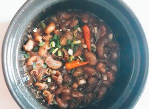 Hình của món Bao tử cá basa kho tiêu.