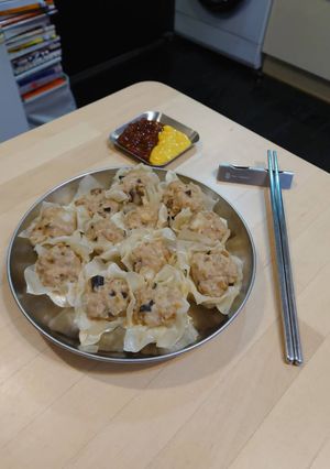對工作的熱情早就不再燃燒賣 的食譜成品照片