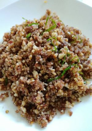 Hình của món Ruốc lạc xào xả ớt.