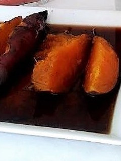 Una foto de Camote asado en miel de maguey y anís de monte