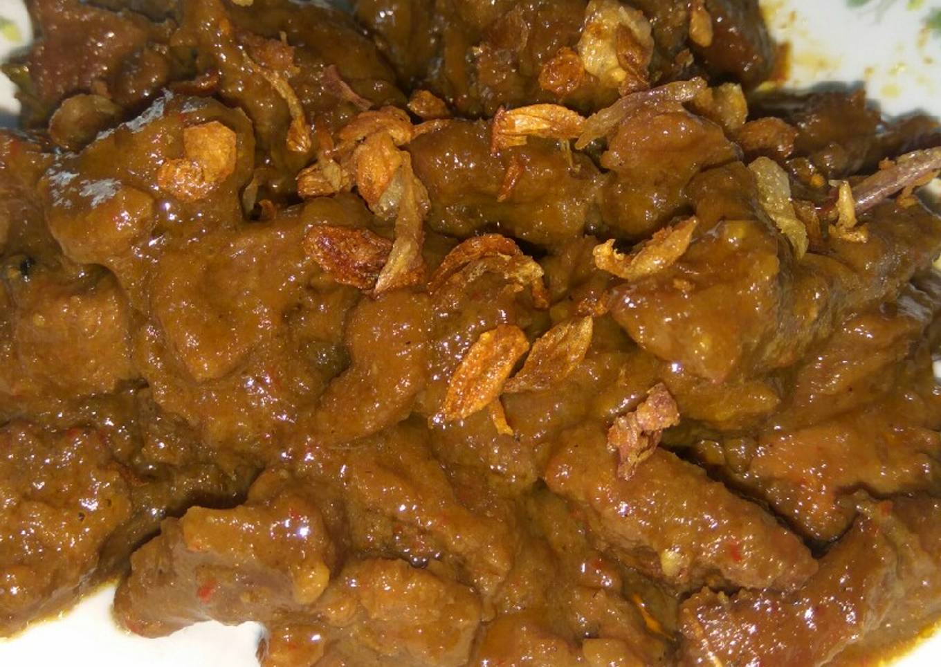 Rendang daging sapi