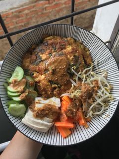 Foto resep Tahu Telur Dadar (Omelette) Sayur Sambal Pecel Siram #1byanakkost
