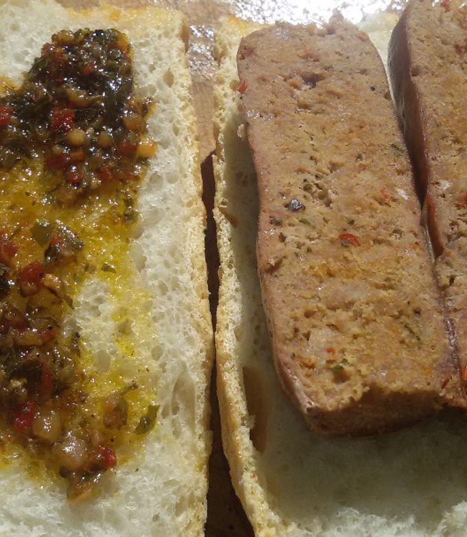 Una foto de Salchirizos (salchicha de chorizo casero)