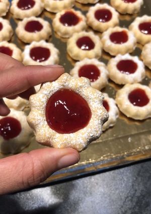 Une photo de Sablés à la confiture extra fondant