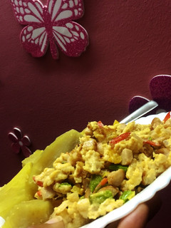A picture of Sweet potatoes with scrambled eggs.