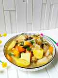 Sop Ceker Ayam Kuning