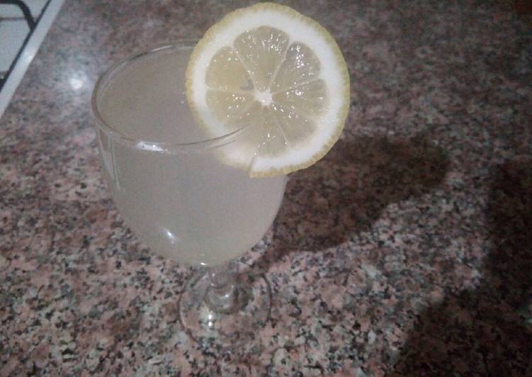 Jus de citron naturel