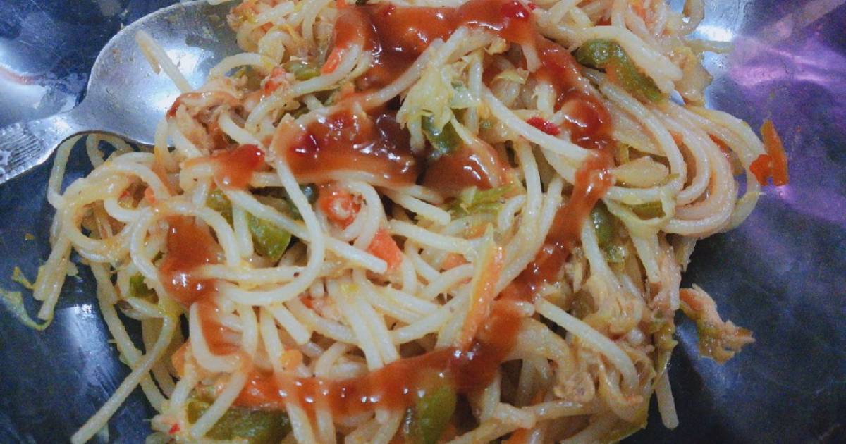Fajita noodles 🍜 Recipe by Saira Naseer Cookpad