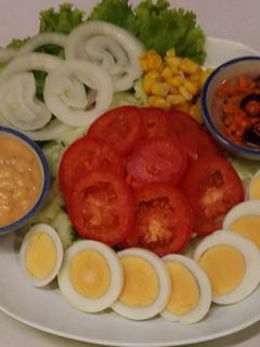 รูปของ สลัดไข่ต้ม