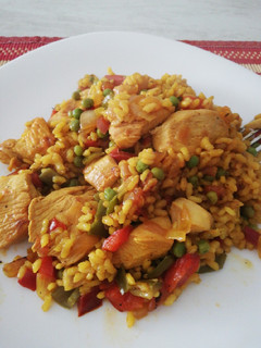 Una foto de Arroz con pollo