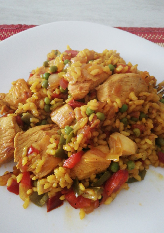 Una foto de Arroz con pollo