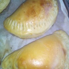 A picture of Bacon &cabbage pies.