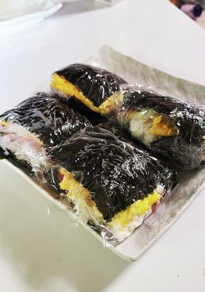 A picture of Okinawa Spam and Egg Onigiri.