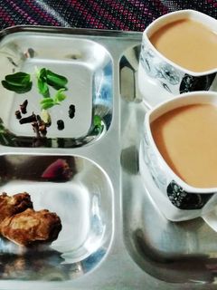 मसाला चाय(masala chai recipe in hindi) रेसिपी मुख्य फोटो