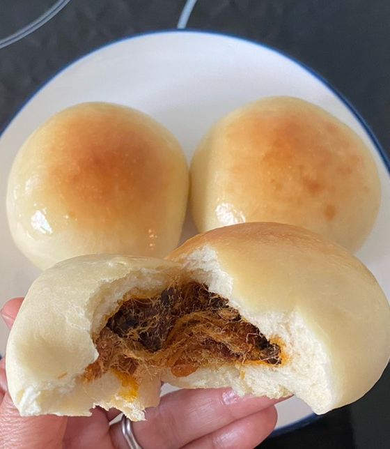 A picture of Flossy Pork & Chili Paste Soft Buns.