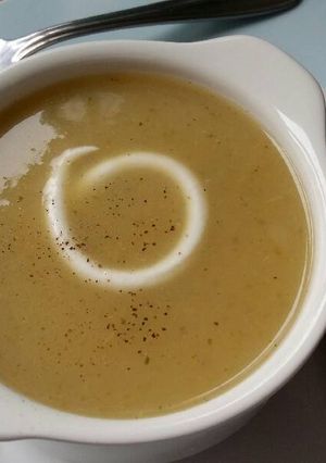 A picture of Vickys Celery Soup, GF DF EF SF NF.