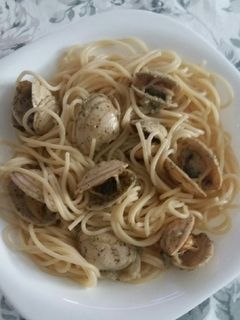 Una foto de Spaguetti con almejas