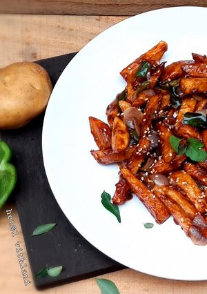 ડ્રેગન પોટેટો (dragon potato recipe in Gujarati) રેસીપી મુખ્ય ફોટો