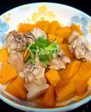 Bí đỏ hấp đuôi heo