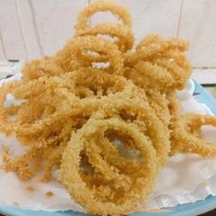 A picture of Simple Onion Rings.