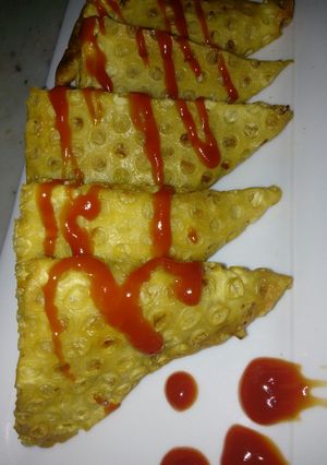 عکسی از دستور سمبوسه گوشت وقارچ