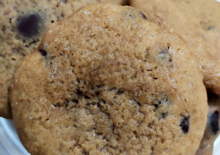 (Best ever) Chewy Chocolate chip Cookie