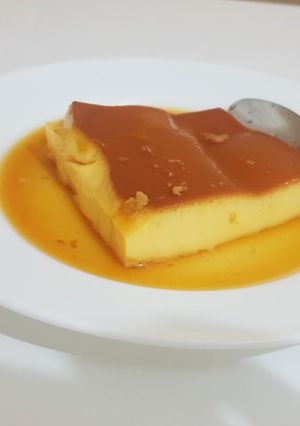 A picture of Baked Caramel Flan.
