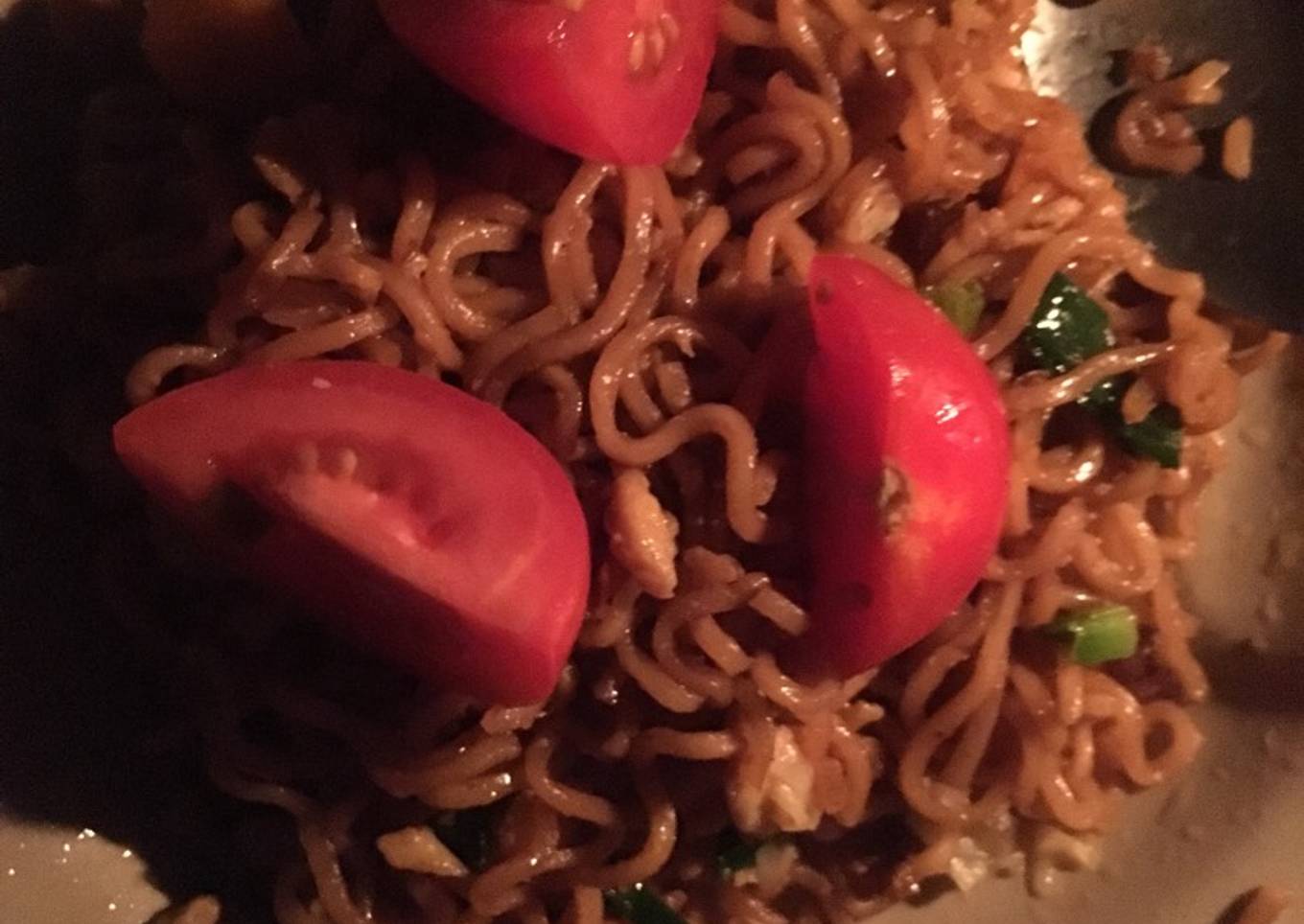 Mie goreng telur special