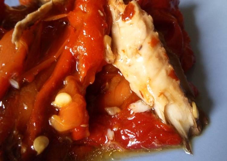 Ensalada de pimientos con melva