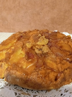 Una foto de Tarta de manzana invertida
