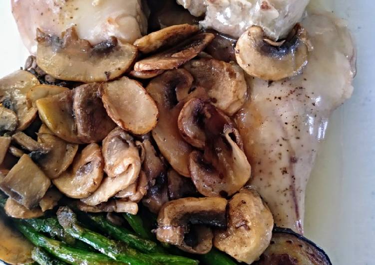 Conejo al horno en su salsa con verduras a la plancha 🐇🍆🍄