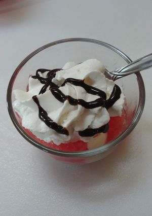 A picture of Watermelon ice cream sundae.
