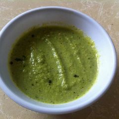 A picture of Fresh coconut chutney.