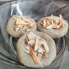 A picture of Millet laddu.