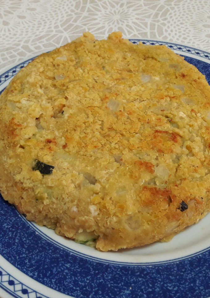 Una foto de 🇪🇸 Tortilla "española" de lenteja roja baja en grasa y vegana 🍳