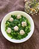 Canh Cải Bó Xôi Nấu Thịt Viên