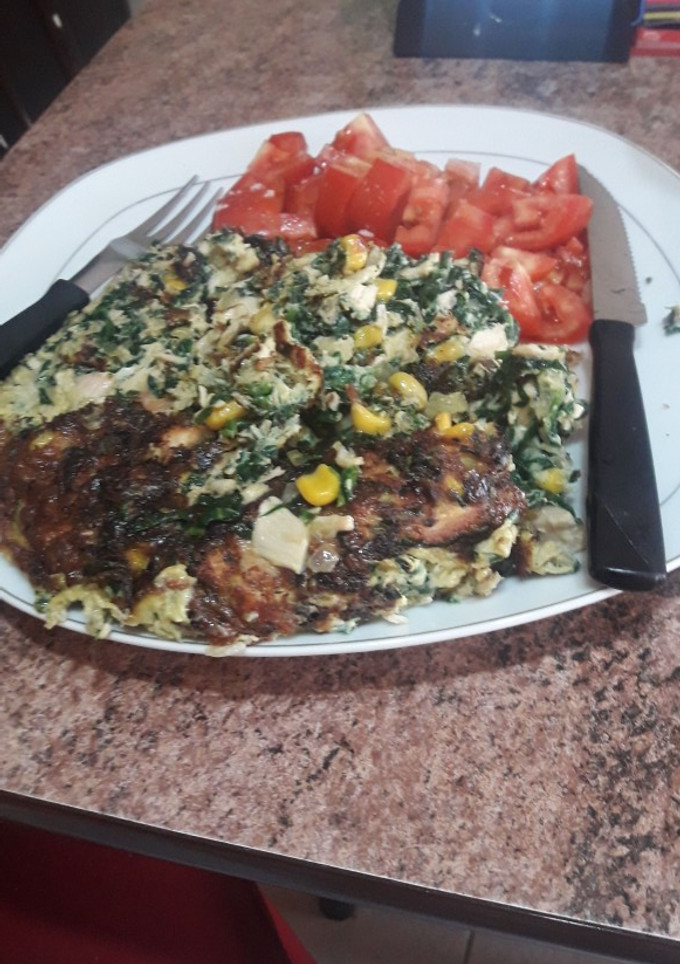 Una foto de Tortilla de espinaca y pollo