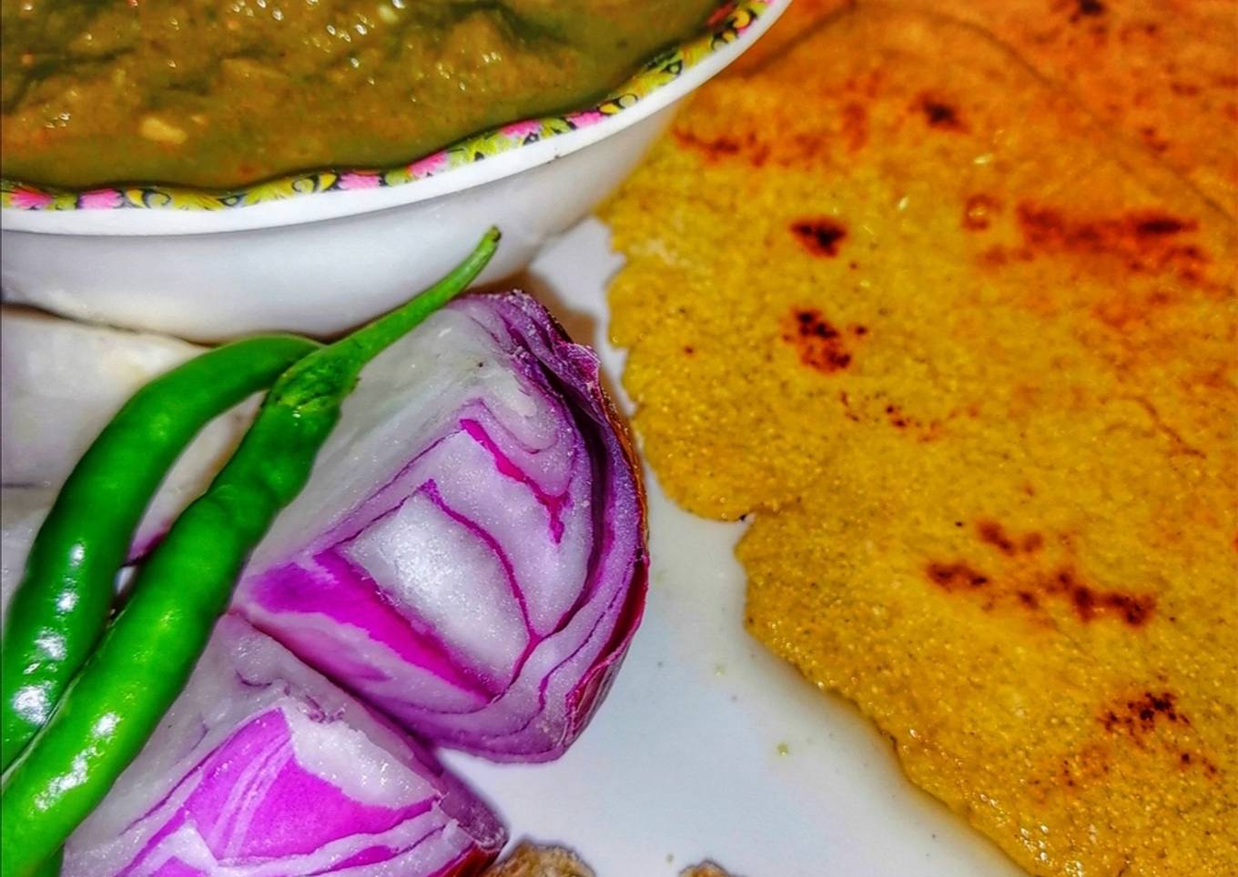 Sarso ka Saag with Makke ki Roti