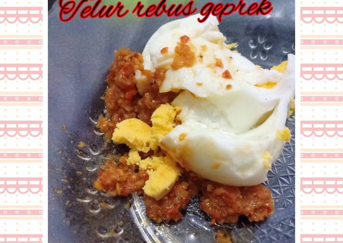 Telur rebus geprek