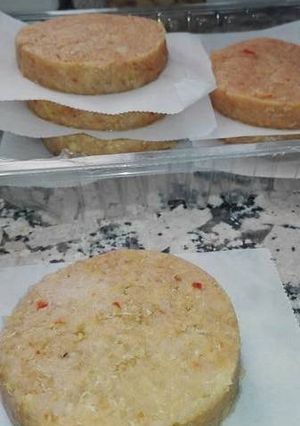 Una foto de Hamburguesa de quinoa y pollo