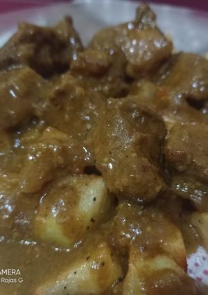 Una foto de Carne de cuello guisada