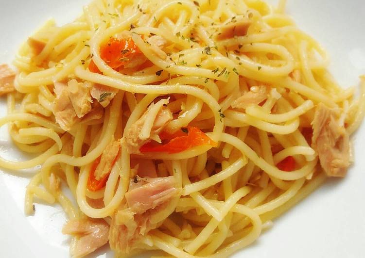 Resep Tuna Chilli Aglio Olio oleh Tya Trivi Cookpad