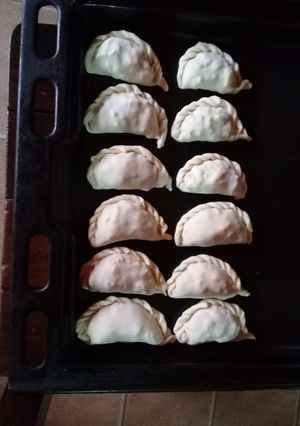 Una foto de 🥟Empanadas de pollo caseras🥟