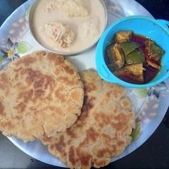A picture of Meethi Roti Sindhi Special.