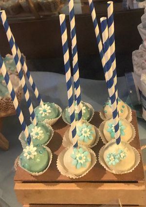 Una foto de Cake pops sin molde