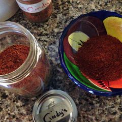 A picture of Momma Cindys House Rub.