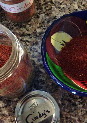 A picture of Momma Cindys House Rub.