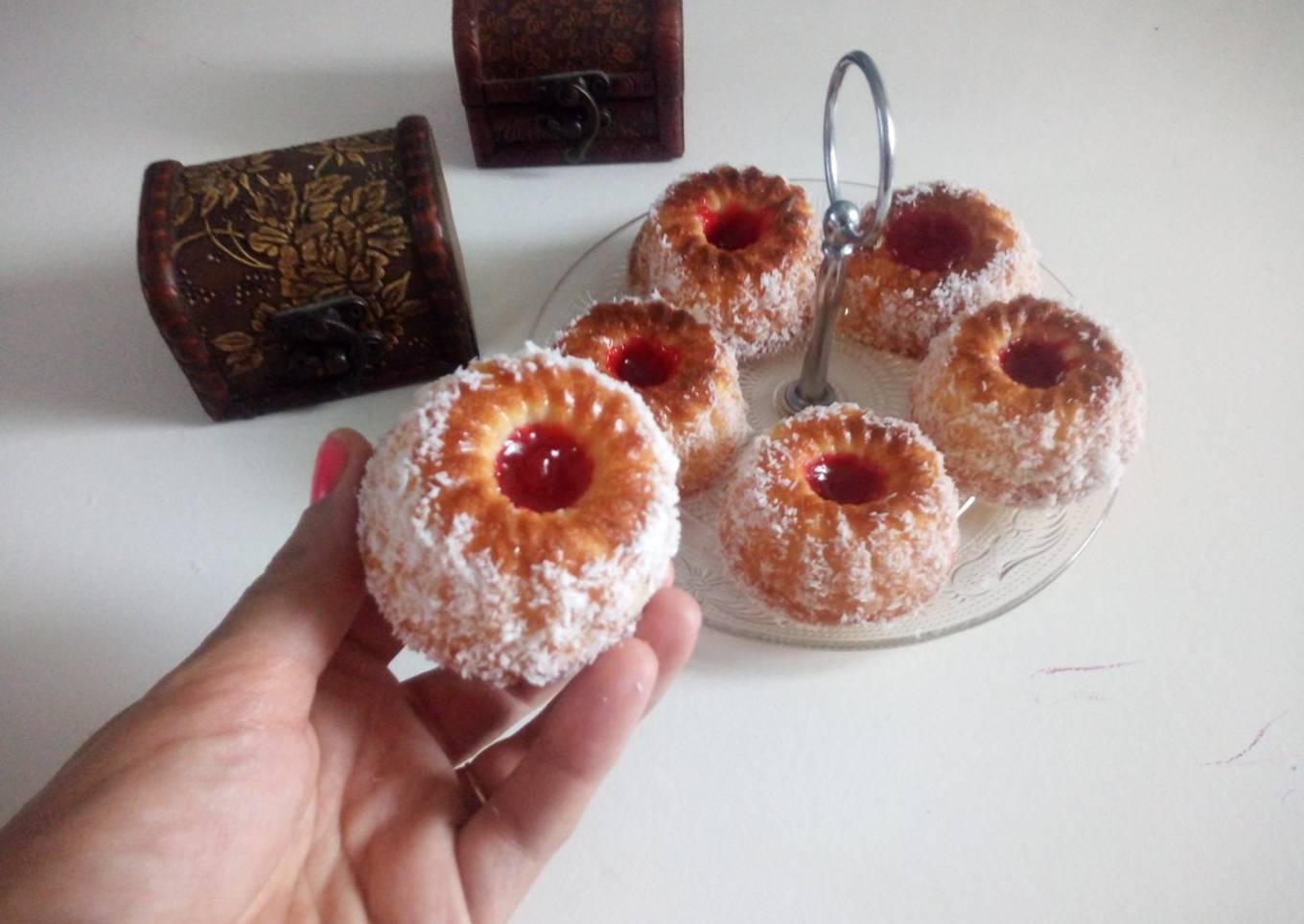 Petit four à la confiture