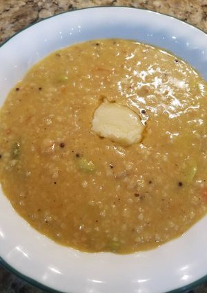 A picture of Oat khichadi.